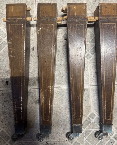 Gambe legno di mogano - di,