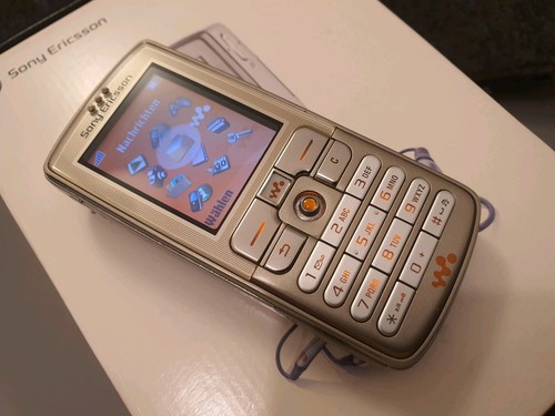Sony ericsson walkman - sony,