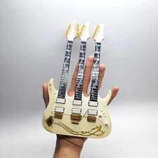 Chitarra firmata Miniature