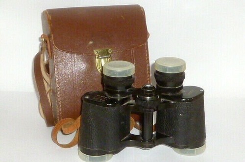 Vecchio binocolo 30 - x,