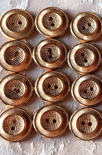 Boutons metal ancien - en,