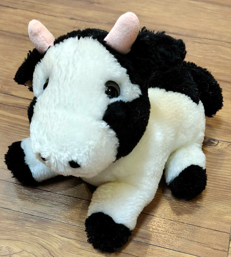 Vecchio peluche morbido mucca