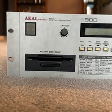 Campionatore digitale Akai