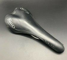VINTAGE SELLE ITALIA SLR 135GR CARBON FIBRE BLACK SADDLE YEAR 2005 