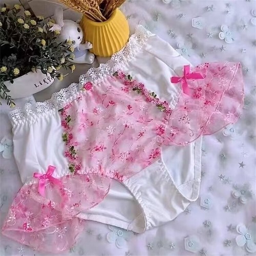 Slip intimo donna giapponese