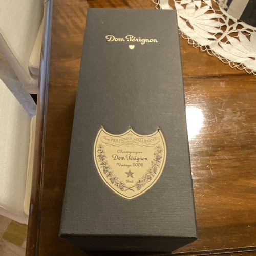 Dom pérignon champagne - dom,