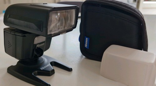 Flash attacco slitta nissin - flash, a