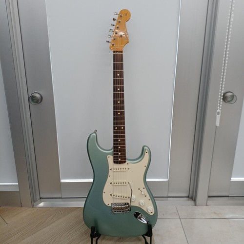 Chitarra elettrica modello