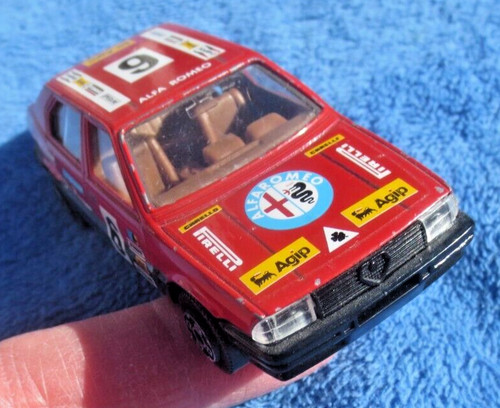 Burago 4124 alfa - alfa, romeo