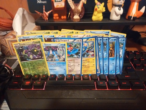 Lotto carte pokemon black and - black,