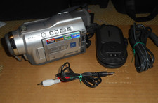 Digicamera MiniDv Samsung VP-D24i  - funziona solo  per vedere le cassette