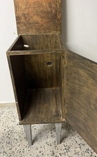 Mobile stereo in legno