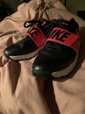 Nike Team Hustle D8 taglia US