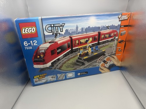 Lego 7938 passenger train - lego,