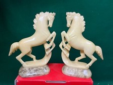 coppia cavalli ruspanti onice