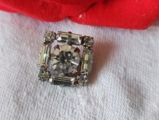 Bouton vintage  en métal