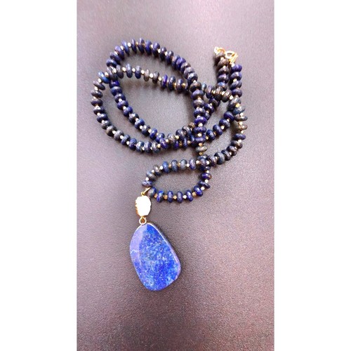 Collana perline - di,