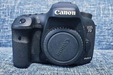 Corpo Canon EOS 7D Mark II