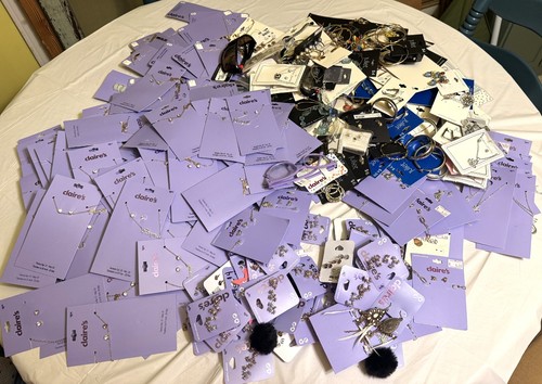 280 oggetti nuovi gioielli - +,