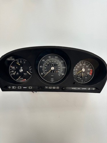 Mercedes r107 quadro - mercedes,
