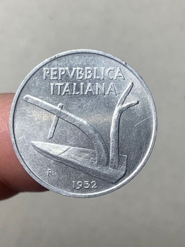R78 470 italia repubblica - repubblica, in