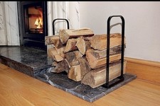 Negozio di tronchi lato fuoco