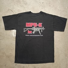 👾T-shirt nera vintage anni