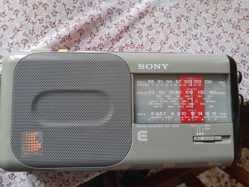 Radio sony icf 750s - radio, icf-750s