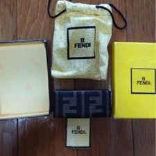 Accessorio capelli logo Fendi