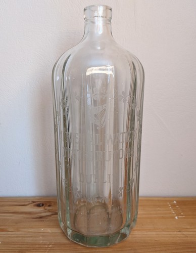 Vintage dublin mineral - vintage, water