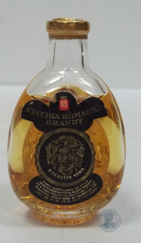 Miniature mignon brandy - /,