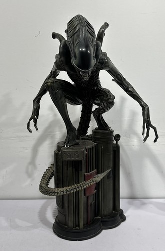 Sideshow aliens warrior - warrior, 1/4