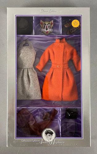 Mattel barbie audrey hepburn - mattel,