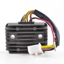 Regolatore raddrizzatore per - regolatore,