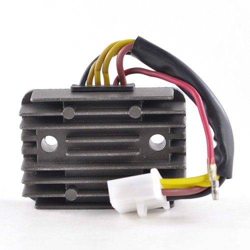 Regolatore raddrizzatore per - regolatore,