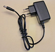 ALIMENTATORE a SPINA SWITCHING 230Vac / 5V 2000mA ( 2.0A ) SA12V-050200V SUNUN