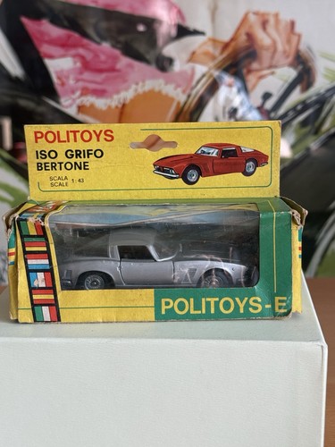 Auto sportiva politoys - politoys, iso