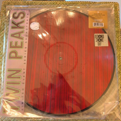 Twin peaks limited - peaks,