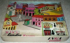 INGA GIOCATTOLI-MINILANDIA LA FATTORIA-COSTRUZIONI IN LEGNO-ANNI 70-cm.38x28