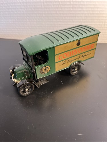 Corgi 917 1926 renault - 917,