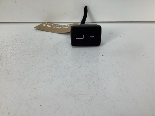 Porta usb alfa - usb, giulietta