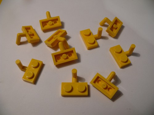 Lego yellow plates - plates, modified
