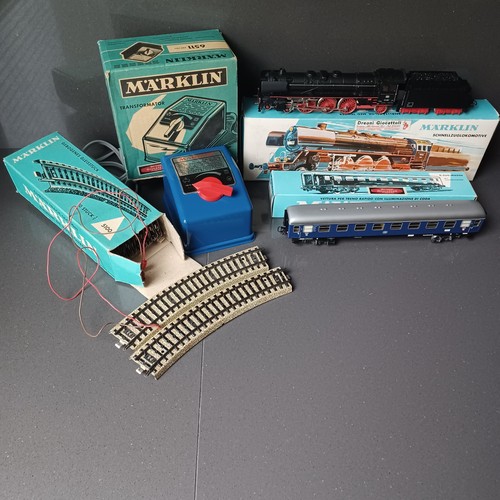 Märklin loco 3048 vagone - loco,