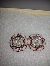 Chanel logo rhinestone gold - chanel, cc