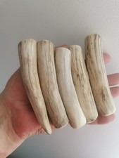 310. MATERIALE MANICO