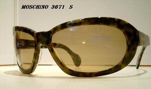 Moschino 3671 150 10 - m, 150-