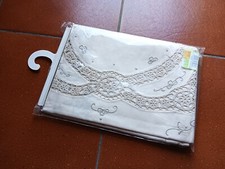 tovaglietta in puro cotone ricamato