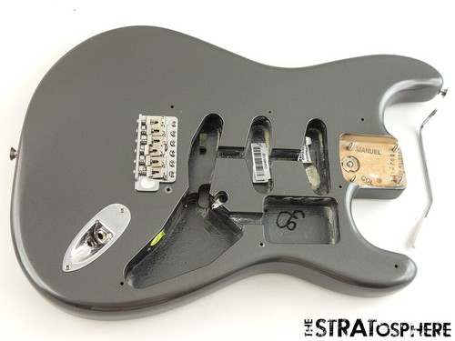 American fender clapton strat - american,