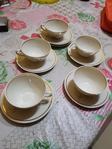 Servizio o caffè - te,