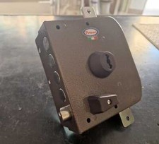 Serratura di Sicurezza Triplice Antifurto Cilindro  Pompa 520 E 60 TN7 DX POTENT
